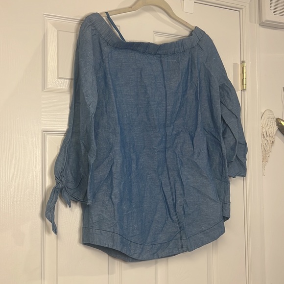 Free People denim chambray blue off the shoulder 3/4 sleeve oversized top S - Picture 7 of 7